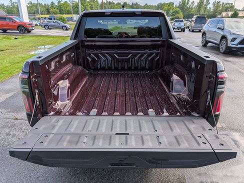 Used 2026 GMC Sierra EV Elevation AWD/4WD image 10