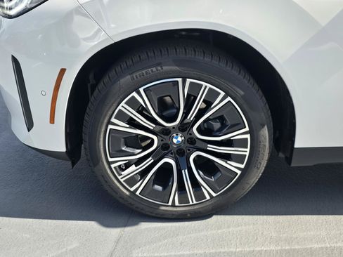New 2026 BMW X3 xDrive30i w/ Premium Package AWD/4WD image 7
