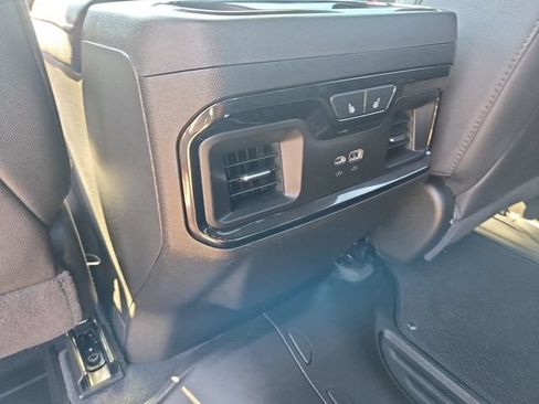 Used 2025 GMC Sierra 1500 AT4 AWD/4WD image 20