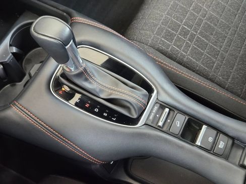 Certified 2025 Honda HR-V Sport image 18