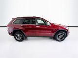 Used 2020 Jeep Grand Cherokee Limited image 4