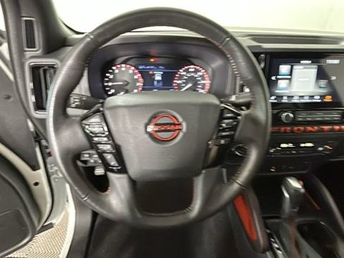 Used 2025 Nissan Frontier PRO-4X AWD/4WD image 14
