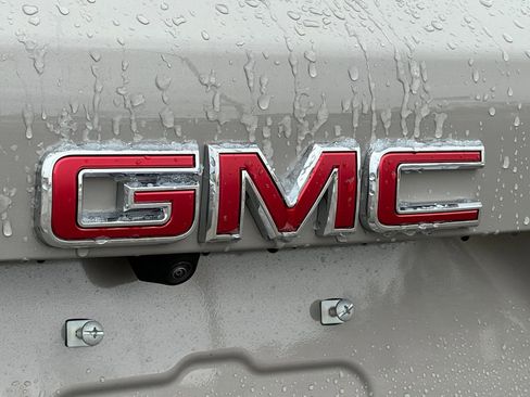 New 2026 GMC Terrain AT4 w/ Convenience Package III image 46