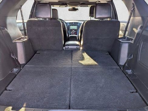 Used 2018 Ford Explorer Sport w/ Equipment Group 401A image 6