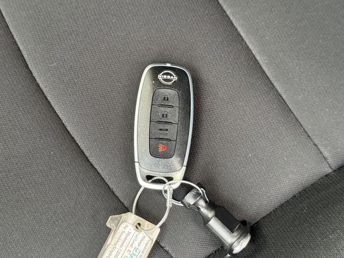 Used 2025 Nissan Sentra S image 22