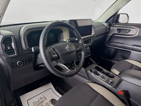 Used 2025 Ford Bronco Sport Big Bend image 9