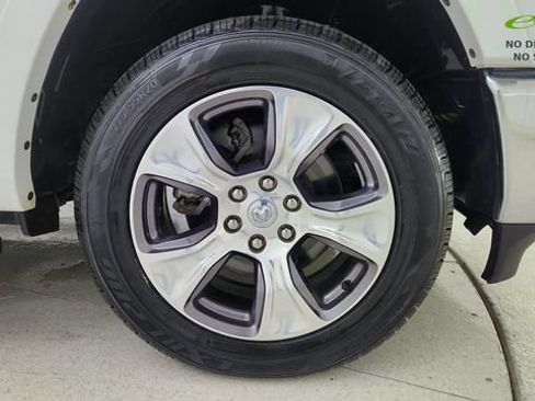 Used 2021 RAM 1500 Laramie AWD/4WD image 58