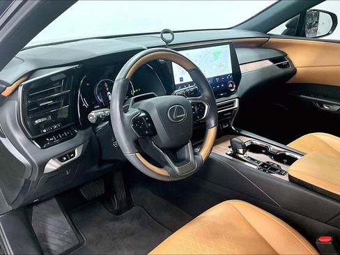 Used 2024 Lexus RX 350 Premium Plus w/ Convenience Package AWD/4WD image 12