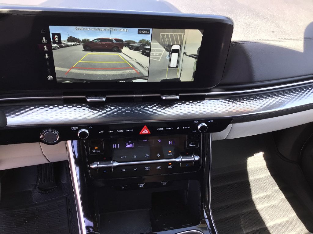 Used 2024 Kia Carnival SX Prestige FWD image 14