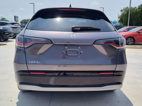 Used 2025 Honda HR-V EX-L image 7