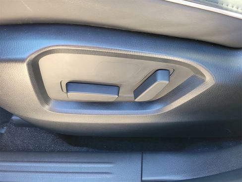 Used 2025 MAZDA CX-5 AWD 2.5 S w/ Select Package image 17