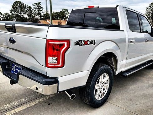 Used 2016 Ford F150 XLT w/ Equipment Group 302A Luxury image 9