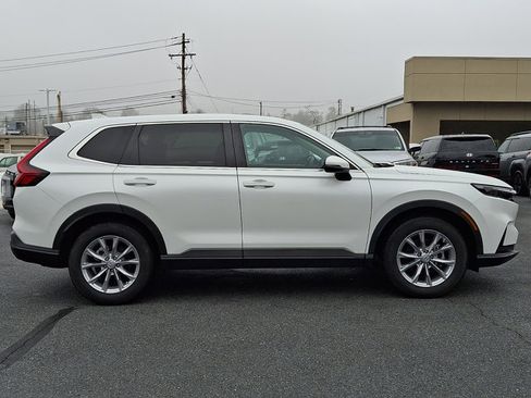 Used 2023 Honda CR-V EX image 6