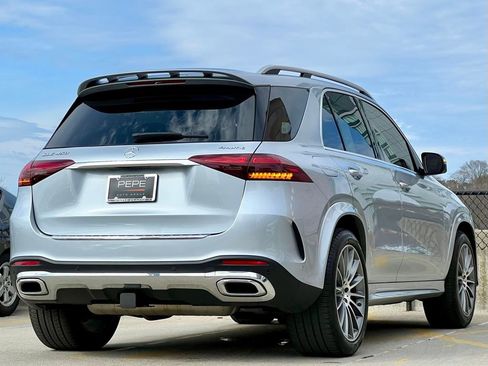 Used 2024 Mercedes-Benz GLE 450 4MATIC image 7