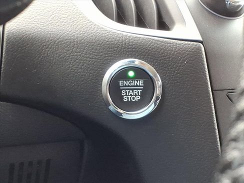 Used 2018 Ford Edge SEL w/ Class II Trailer Tow Package image 27