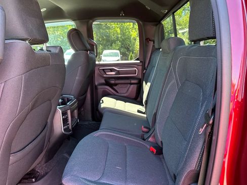 Used 2022 RAM 1500 Big Horn AWD/4WD image 12