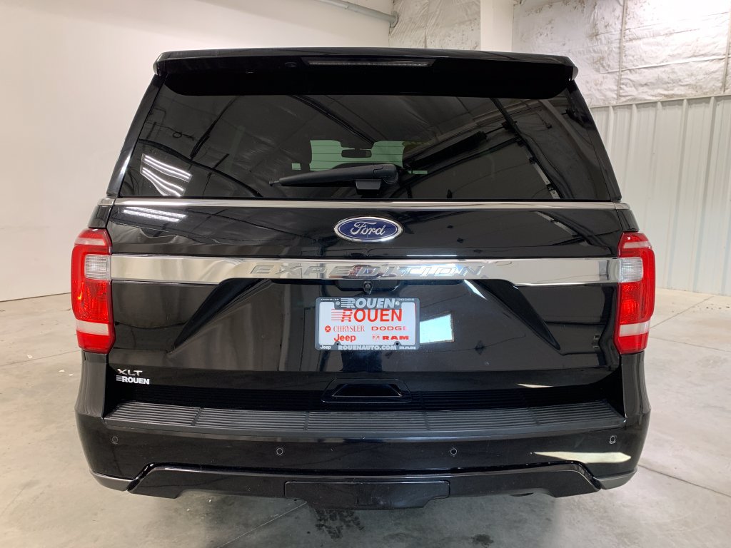 Used 2021 Ford Expedition XLT w/ Black Accent Package AWD/4WD image 25