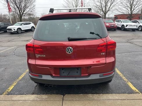Used 2016 Volkswagen Tiguan SE FWD image 4