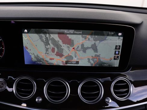 Used 2021 Mercedes-Benz E 350 4MATIC Sedan w/ Premium Package image 46