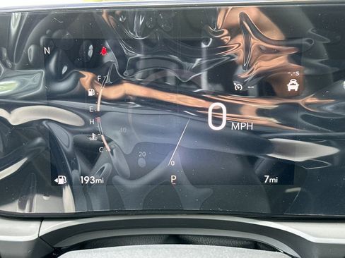New 2026 Buick Envista Sport Touring w/ Convenience II Package FWD image 24
