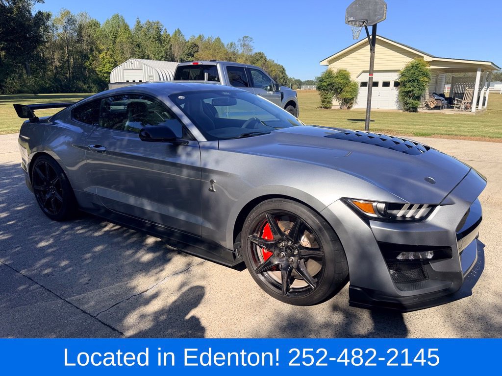 Used 2021 Ford Mustang Shelby GT500 w/ Carbon Fiber Track Pack RWD image 14