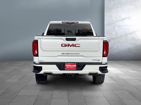 Used 2020 GMC Sierra 1500 AT4 w/ AT4 Premium Package image 5