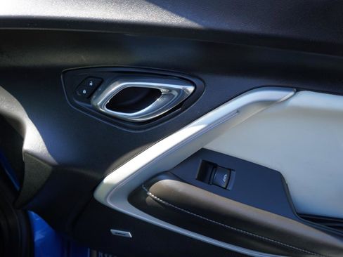 Used 2017 Chevrolet Camaro SS image 55