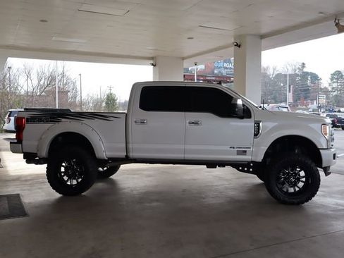 Used 2019 Ford F250 Platinum w/ Platinum Ultimate Package image 7