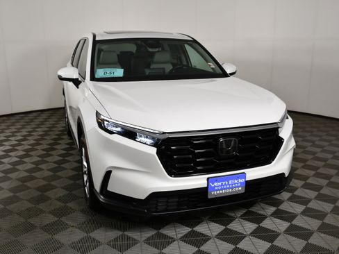 Certified 2024 Honda CR-V EX image 3