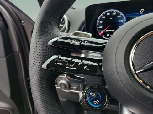 New 2026 Mercedes-Benz GLB 35 AMG 4MATIC image 22