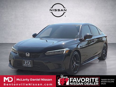 Used 2024 Honda Civic Sport image 2
