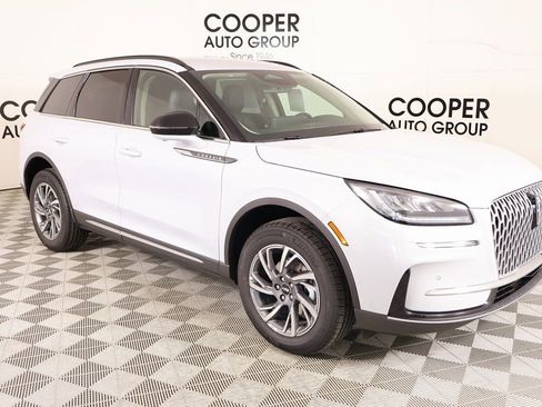 New 2026 Lincoln Corsair Premiere FWD image 1