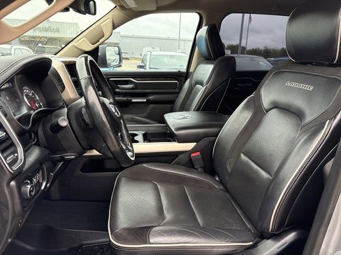 Used 2019 RAM 1500 Laramie image 12