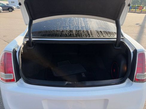 Used 2014 Chrysler 300 S RWD image 24