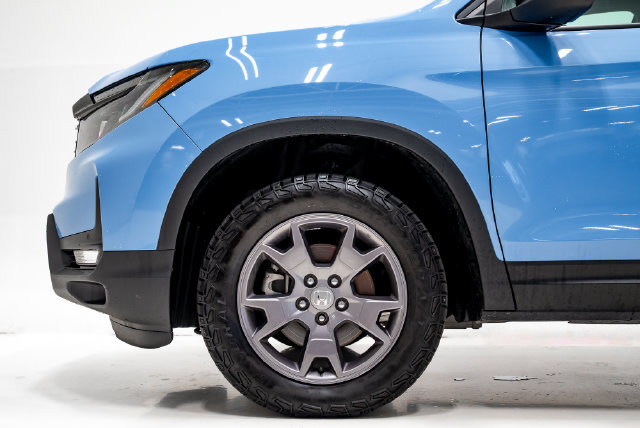 Used 2024 Honda Passport TrailSport image 32