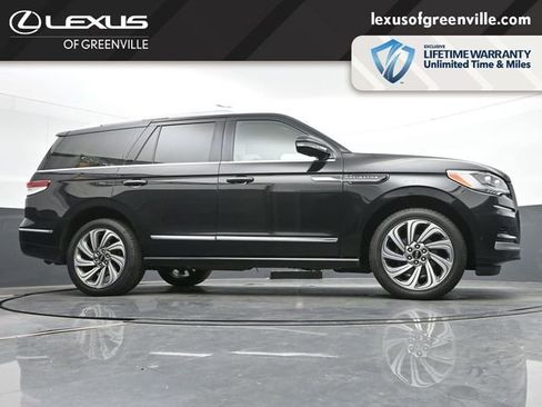 Used 2022 Lincoln Navigator Reserve AWD/4WD image 36