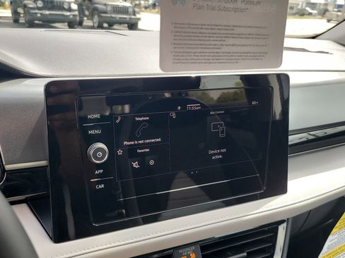 Certified 2025 Volkswagen Taos S image 21