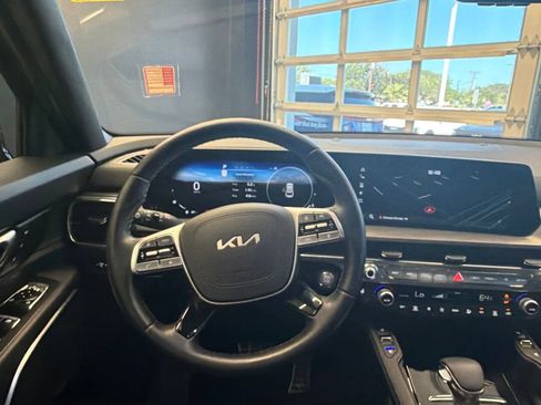 Certified 2025 Kia Telluride SX X-Line AWD/4WD image 26