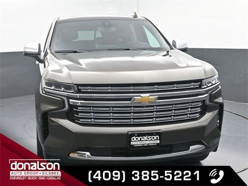 Used 2021 Chevrolet Tahoe LT w/ LT Signature Package image 3