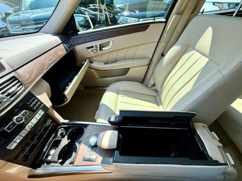 Used 2014 Mercedes-Benz E 350 Sedan w/ Premium 1 Package image 18