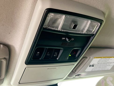 Used 2021 Toyota 4Runner SR5 image 22