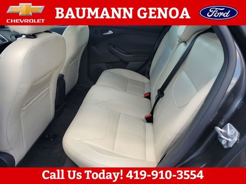 Used 2018 Ford Focus Titanium FWD image 25