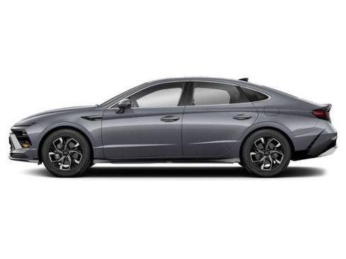 Used 2025 Hyundai Sonata SEL FWD image 30