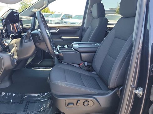 Used 2023 Chevrolet Silverado 1500 LT RWD image 18