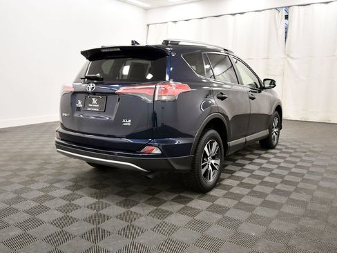 Used 2018 Toyota RAV4 XLE w/ Plus Extra Value Package AWD/4WD image 8