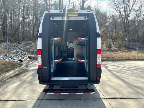 Used 2024 RAM ProMaster 3500 w/ Delivery Van Package image 29