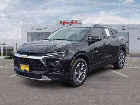 Used 2023 Chevrolet Blazer LT w/ Convenience Package image 1
