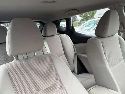 Used 2017 Nissan Rogue Sport S FWD image 27