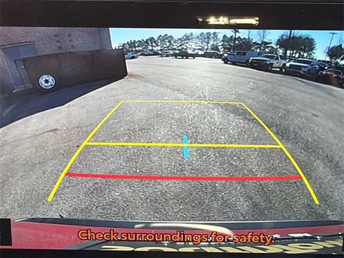 Used 2025 Toyota RAV4 XLE image 29