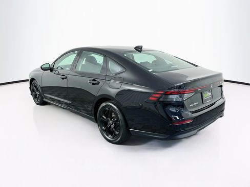 Used 2025 Honda Accord SE image 5